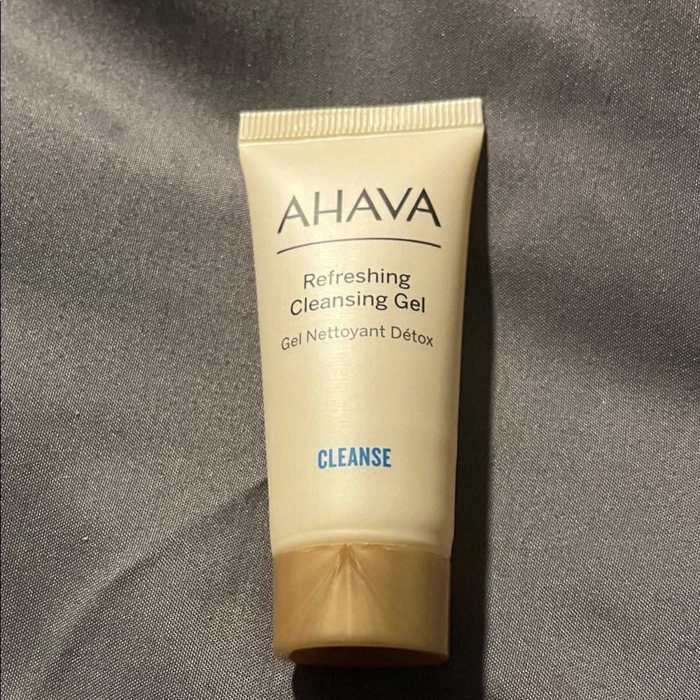 AHAVA Refreshing Cleansing Gel - NWT